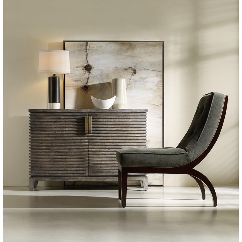 Hooker Furniture 638-85115 Delano Chest IMAGE 3