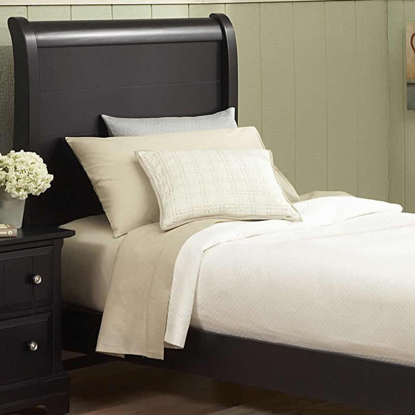 Vaughan-Bassett Kids Bed Components Headboard BB16-331 IMAGE 1