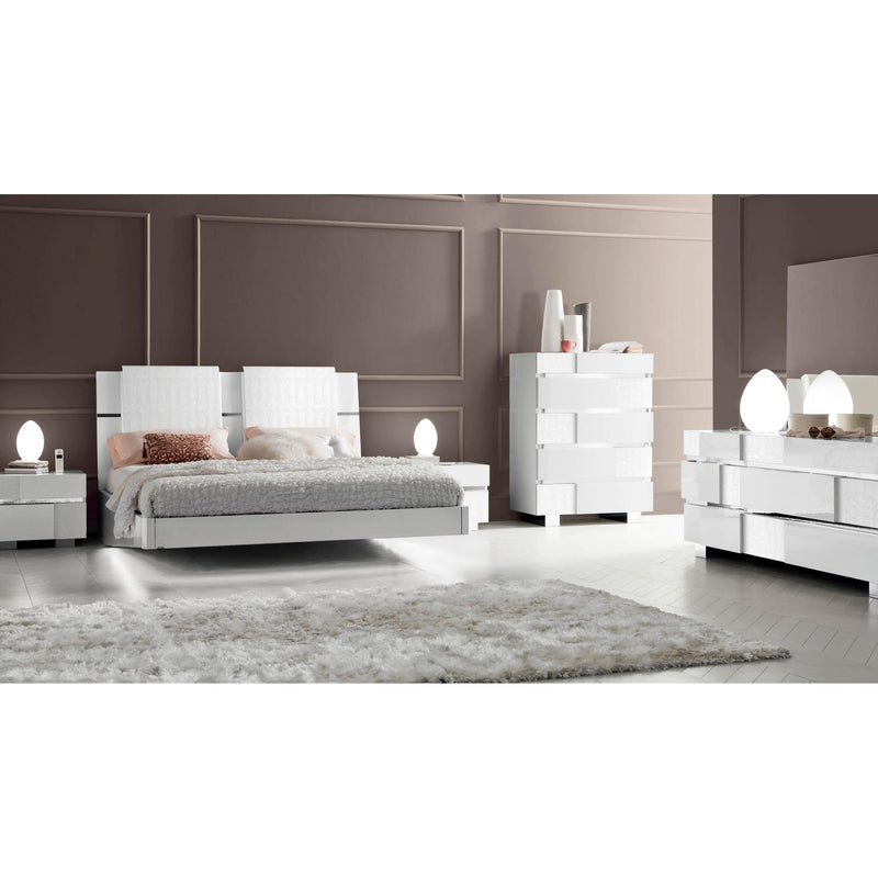 ESF Wholesale Furniture Status Caprice Queen Bed Status Caprice White Queen Bed IMAGE 2