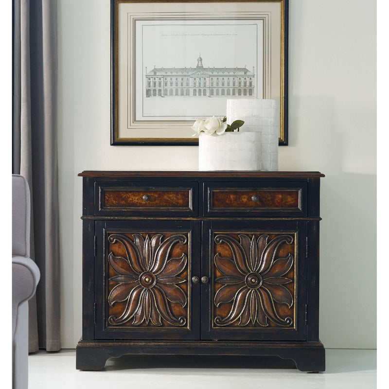 Hooker Furniture Accent Cabinets Cabinets 5029-85002 IMAGE 3