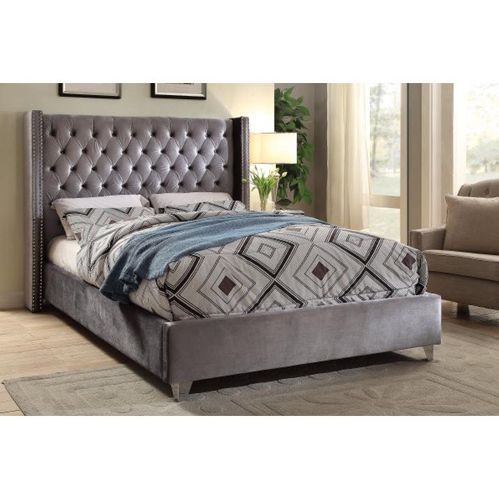 IFDC King Upholstered Platform Bed IF 5890 - 78 IMAGE 1