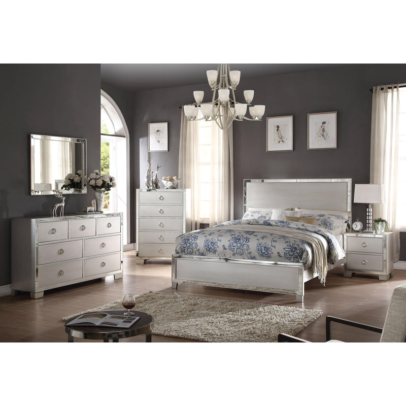 Acme Furniture Voeville Queen Panel Bed 24840Q IMAGE 3