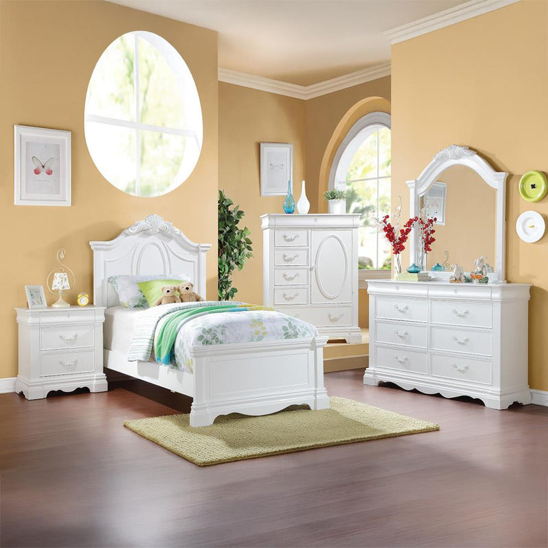 Acme Furniture Estrella 30245 Dresser IMAGE 7
