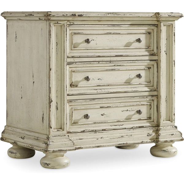 Hooker Furniture Sanctuary 3-Drawer Nightstand 5403-90016 IMAGE 1