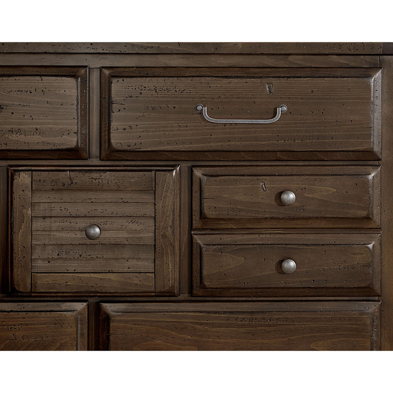 Vaughan-Bassett Sawmill 7-Drawer Dresser 690-002 IMAGE 3