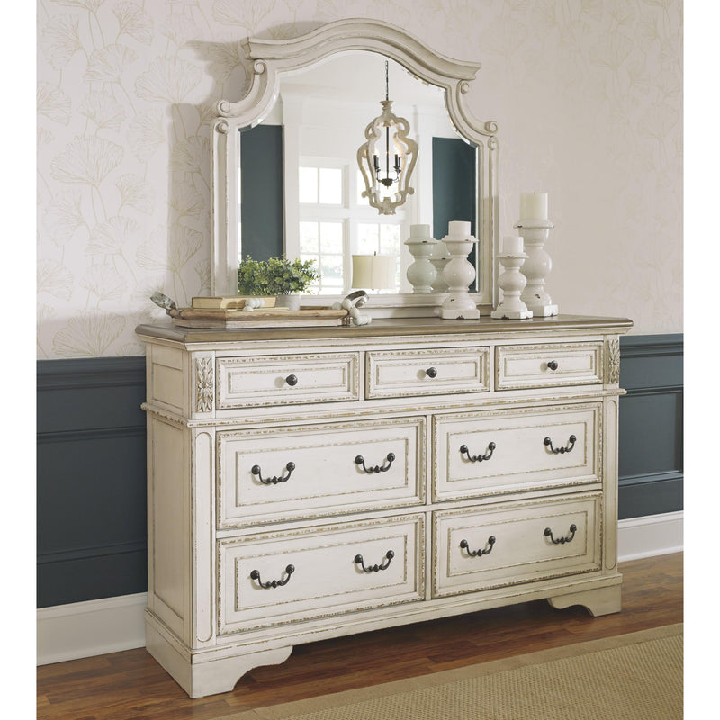 Signature Design by Ashley Realyn 7-Drawer Dresser B743-31 IMAGE 5