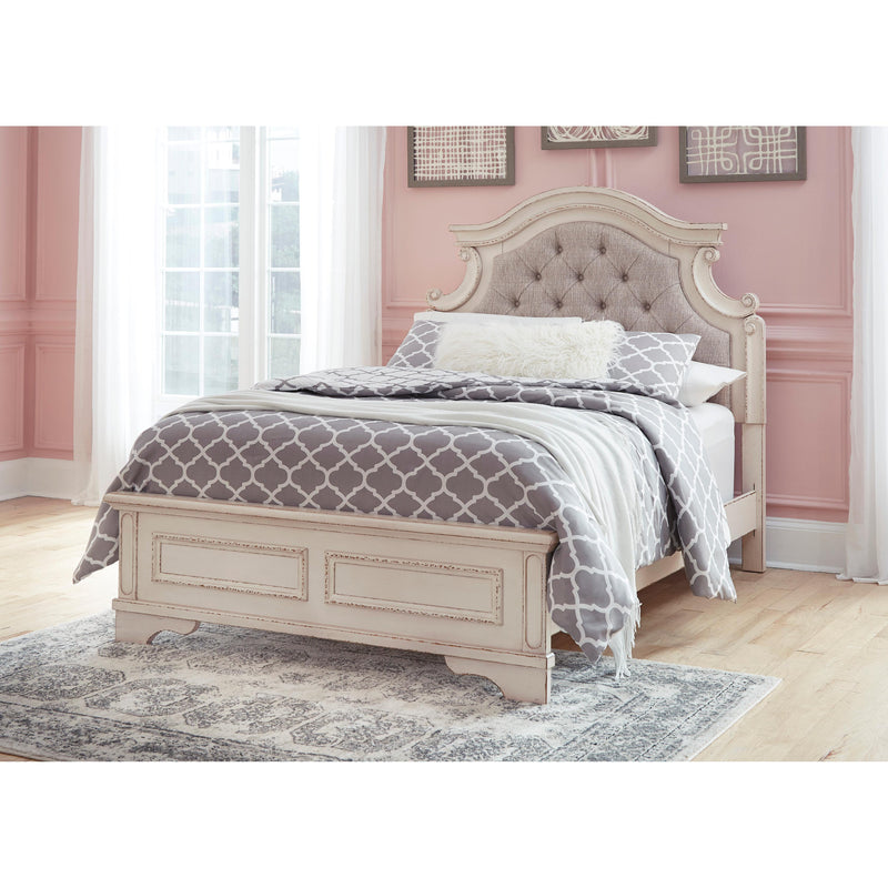 Signature Design by Ashley Realyn B743B14 Full Panel Bed IMAGE 2