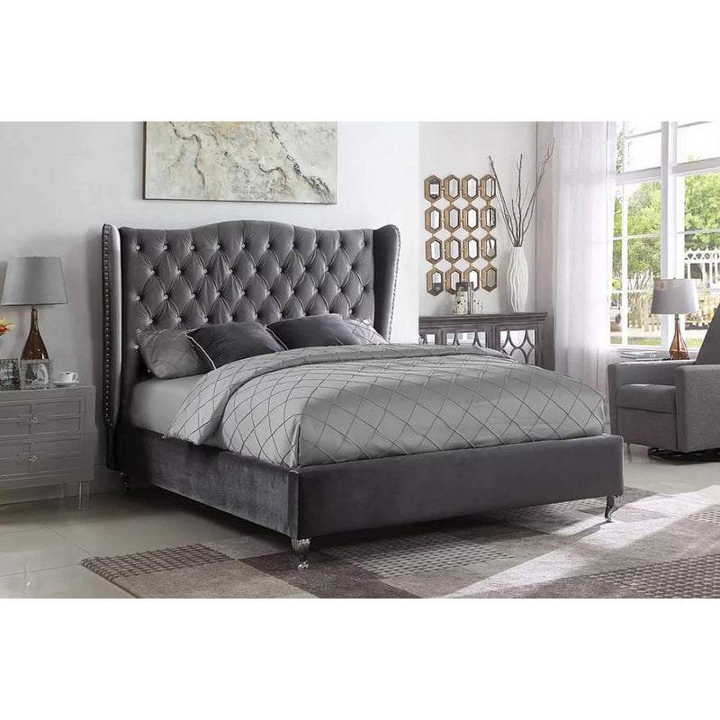 IFDC King Upholstered Platform Bed IF 5520 - 78 IMAGE 1