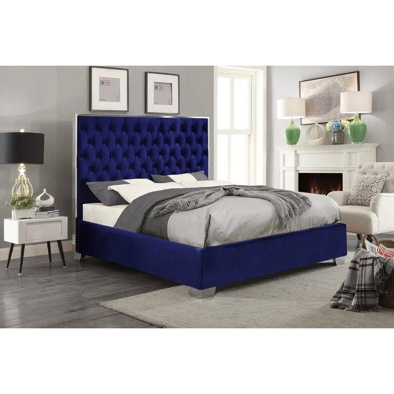 IFDC King Upholstered Platform Bed IF 5541 - 78 IMAGE 1