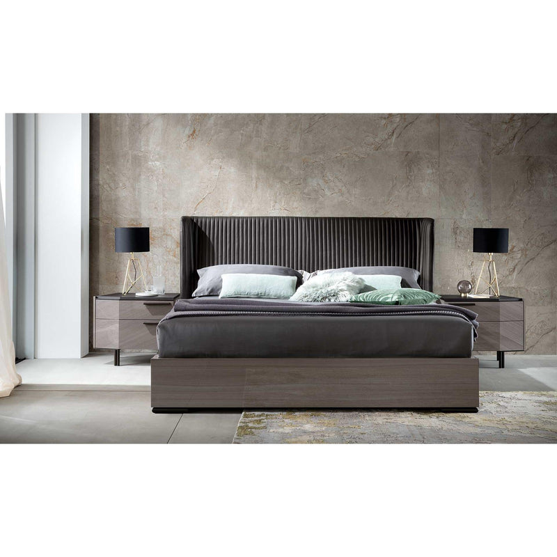 ALF Italia Olimpia Queen Upholstered Panel Bed PJOA0150 IMAGE 1