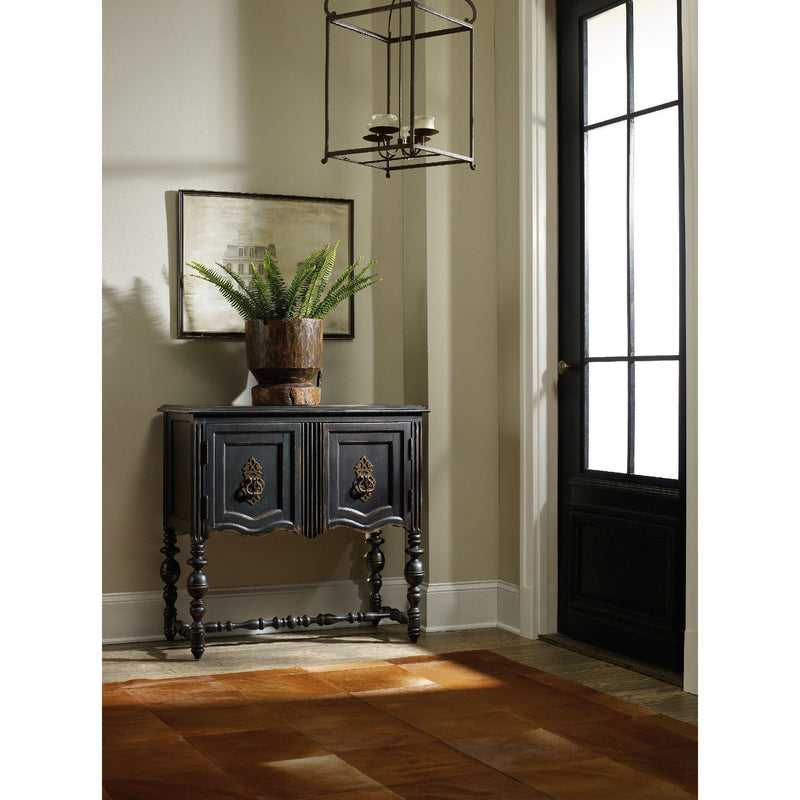 Hooker Furniture 500-50-904 Chest IMAGE 3