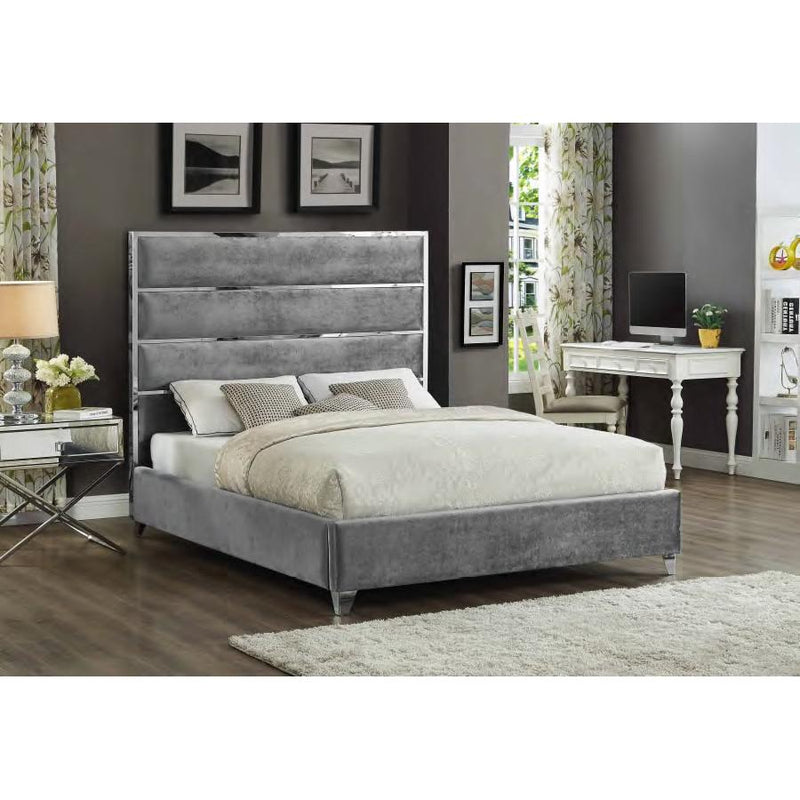 IFDC King Upholstered Platform Bed IF 5880 - 78 IMAGE 1