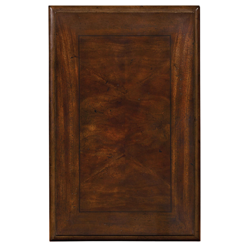 Hooker Furniture 5381-80114 Leesburg Chairside Chest IMAGE 2