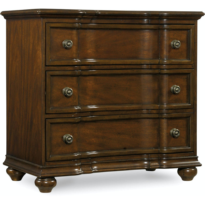 Hooker Furniture 5381-90017 Leesburg Bachelor's Chest IMAGE 1