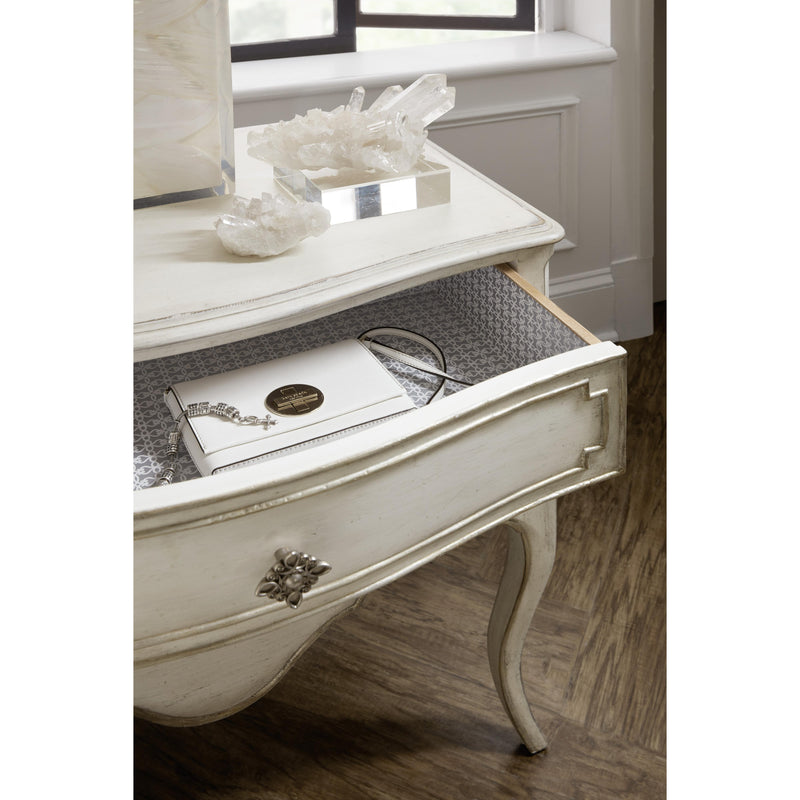 Hooker Furniture 5865-90116-02 Sanctuary Coco En Blanc Nightstand IMAGE 4