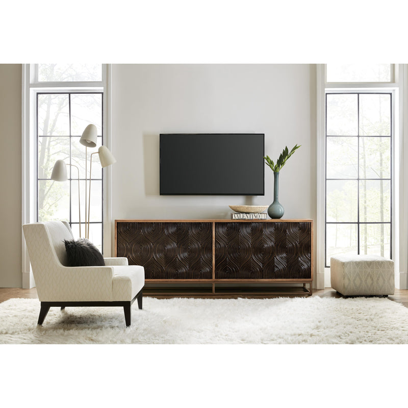 Hooker Furniture 6344-55486-89 Swirl Door Entertainment Console IMAGE 4