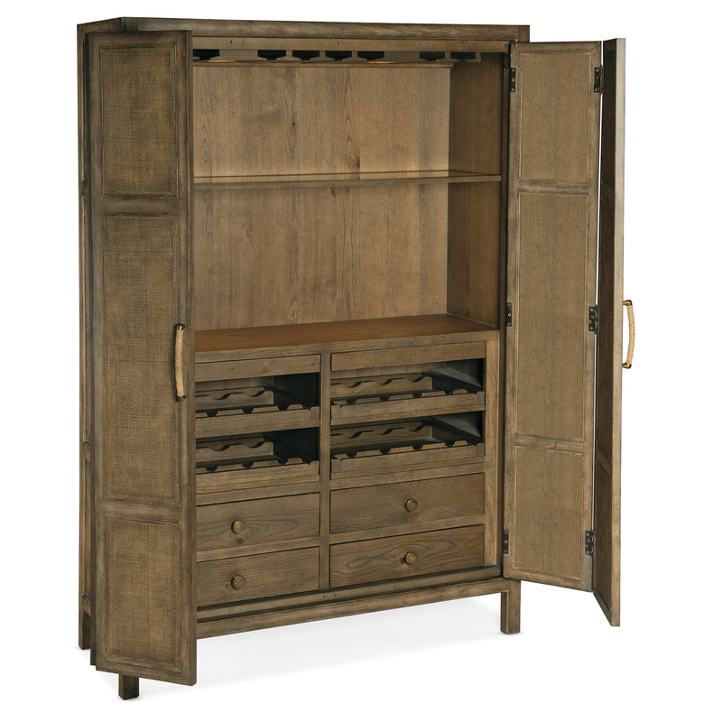 Hooker Furniture 6015-75160-89 Sundance Bar Cabinet IMAGE 2