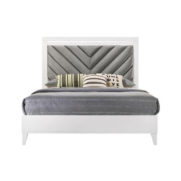 Acme Furniture Chelsie King Upholstered Panel Bed 27387EK IMAGE 1