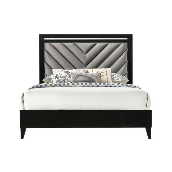 Acme Furniture Chelsie Queen Upholstered Panel Bed 27410Q IMAGE 1