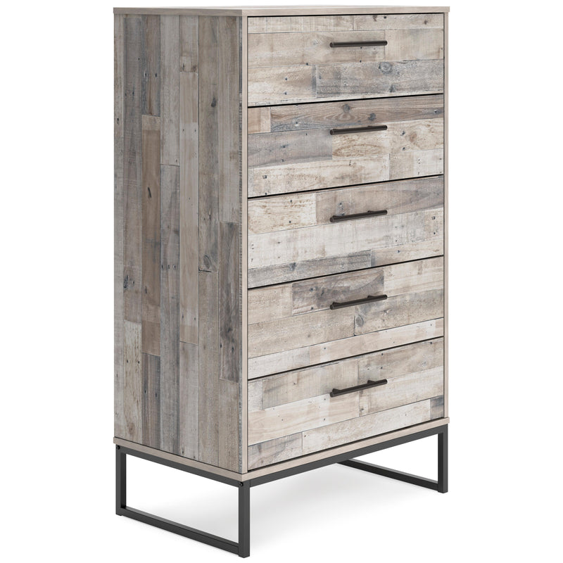 Signature Design by Ashley Neilsville 5-Drawer Chest EB2320-245 IMAGE 1