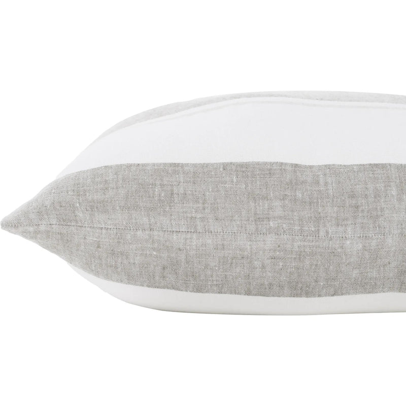  Renwil Cassidy PWFL1404 Decorative Pillow IMAGE 3