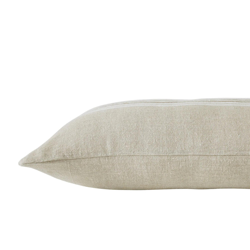  Renwil Felipe PWFL1438 Decorative Pillow IMAGE 3