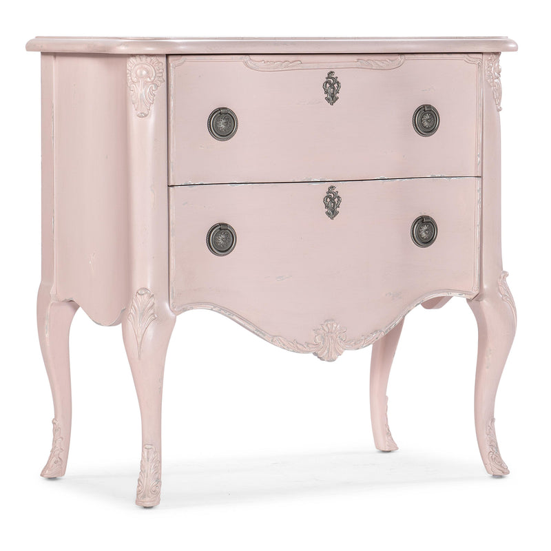 Hooker Furniture 5000-50003-62 Flourish Accent Chest IMAGE 1