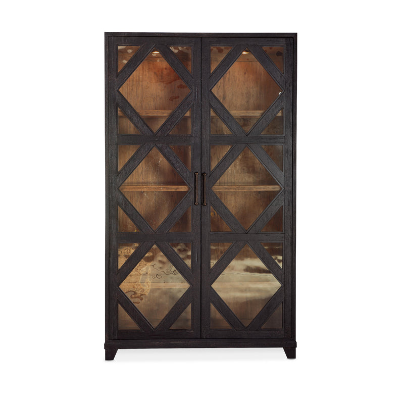 Hooker Furniture 6700-75906-98 Big Sky Display Cabinet IMAGE 4