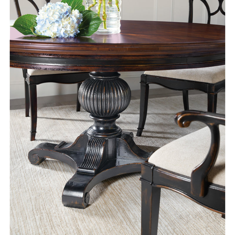 Hooker Furniture 6750-75203-00 Charleston Round Pedestal Dining Table with 1-20in Leaf IMAGE 5