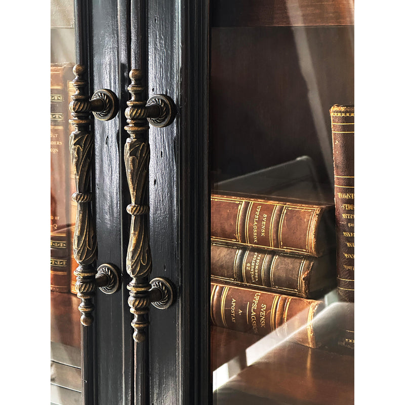 Hooker Furniture 6750-75906-00 Charleston Display Cabinet IMAGE 9