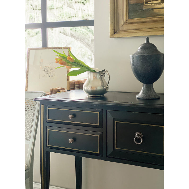 Hooker Furniture 6750-85013-34 Charleston Five-Drawer Console Table IMAGE 7