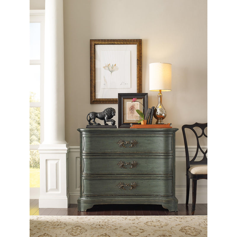 Hooker Furniture 6750-85017-38 Charleston Three-Drawer Accent Chest IMAGE 4