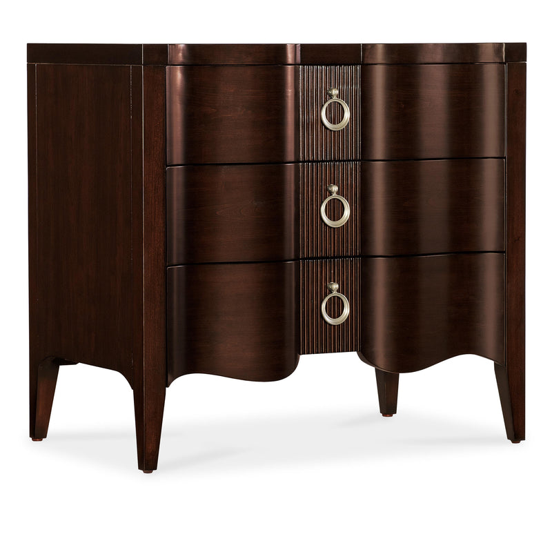 Hooker Furniture 6900-90216-89 Bella Donna Three-Drawer Nightstand IMAGE 1