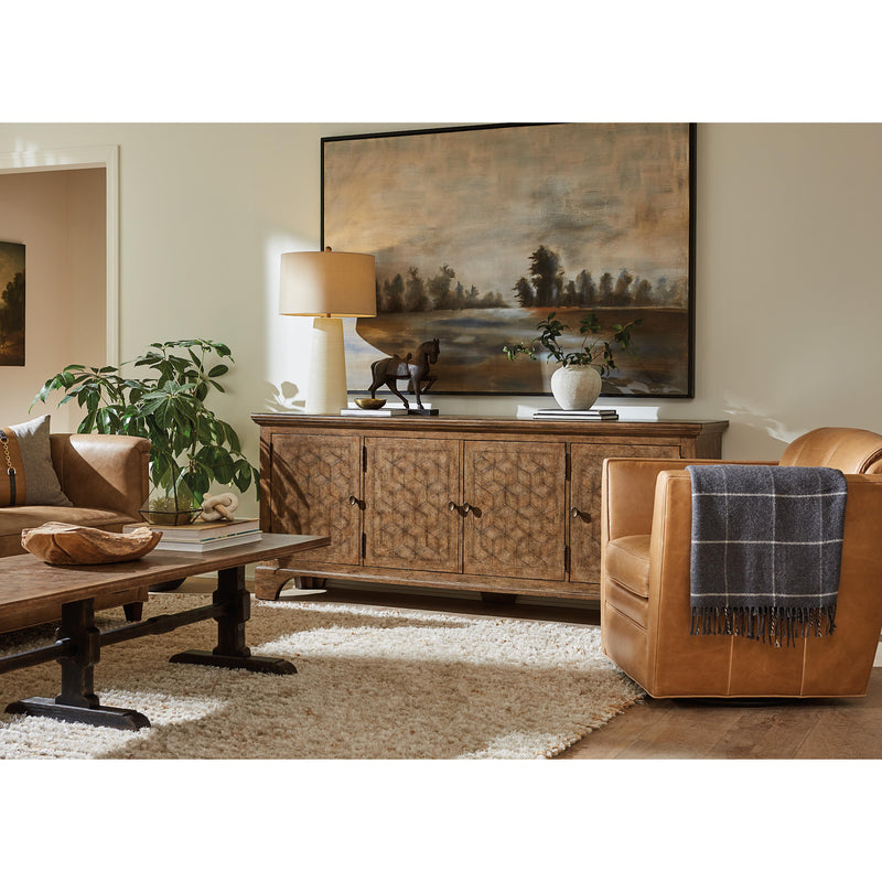 Hooker Furniture 7050-55498-85 Americana Entertainment Credenza IMAGE 5