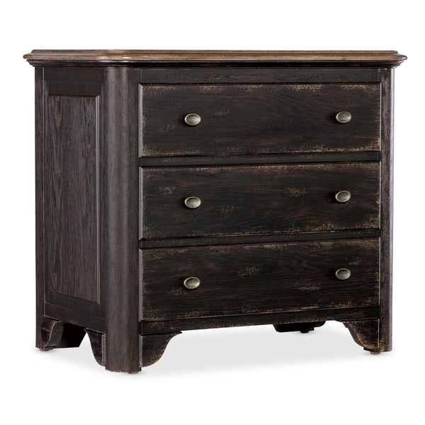 Hooker Furniture 7050-90016-89 Americana Three-Drawer Nightstand IMAGE 1