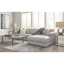 Signature Design by Ashley Amiata 57404S2C 2 pc Sectional with Chaise IMAGE 6