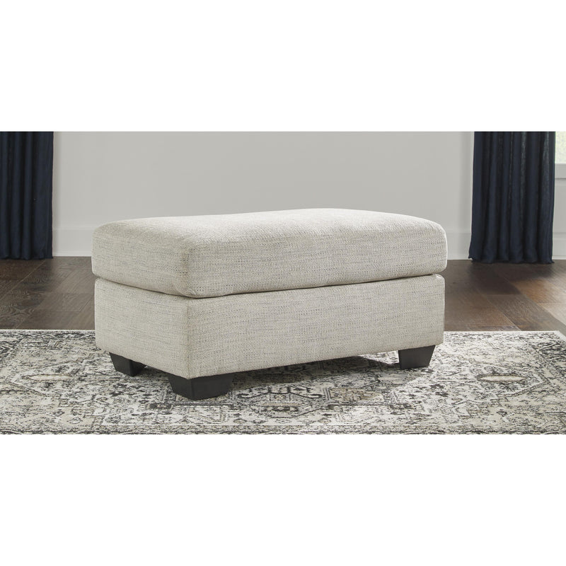 Signature Design by Ashley Vayda 33104U2 Chair and Ottoman IMAGE 3