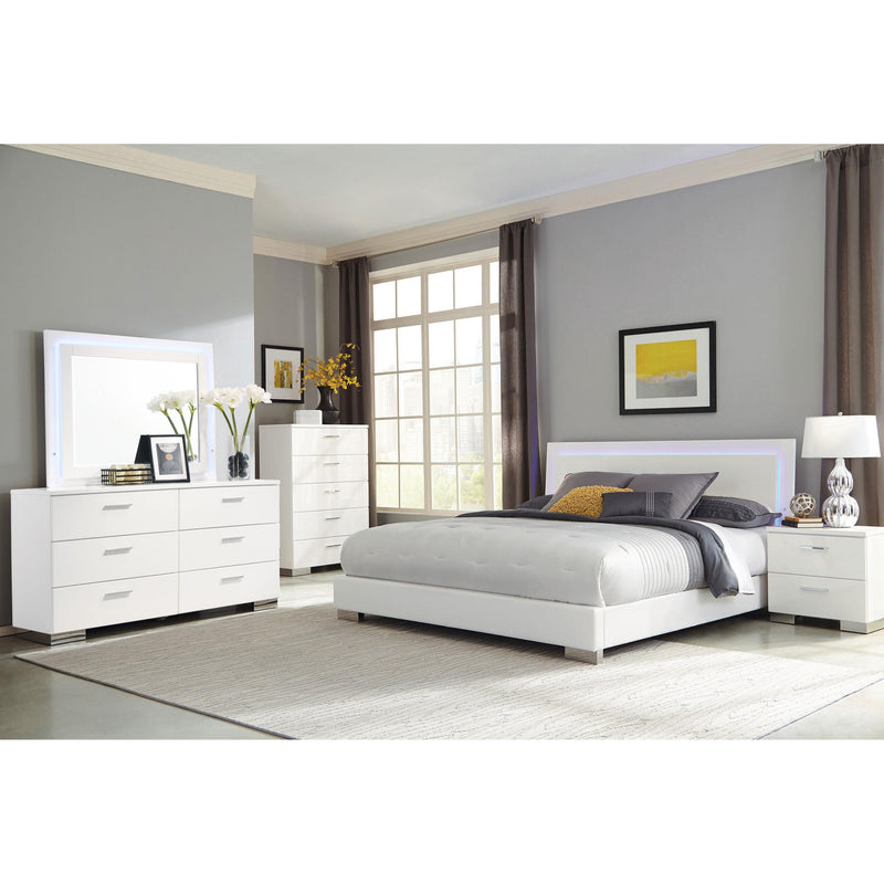 Coaster Furniture Felicity 203503M 6-Drawer Wood Dresser with Mirror - White High Gloss IMAGE 10