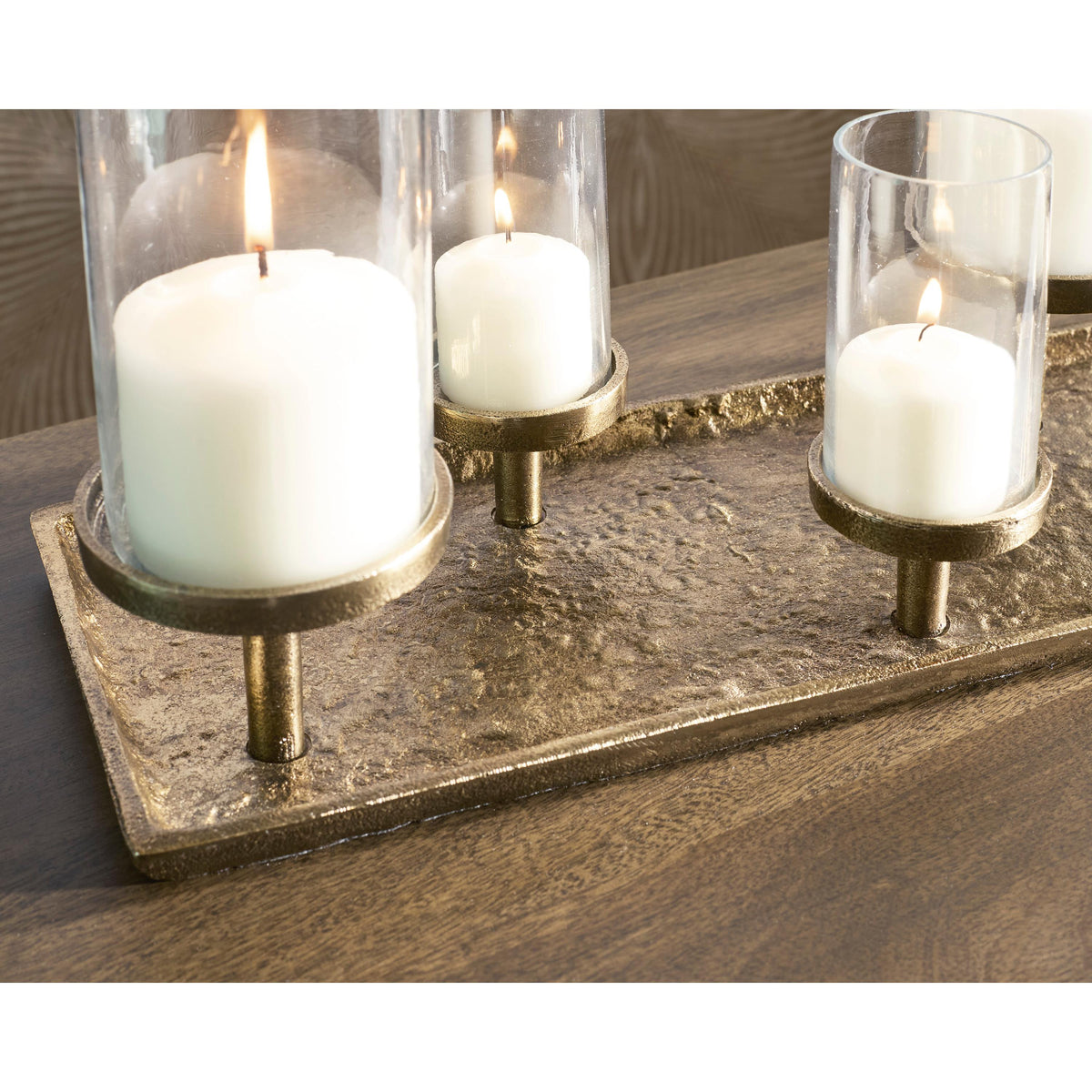 Signature Design by Ashley Wallmond A2000820 Candle Holder