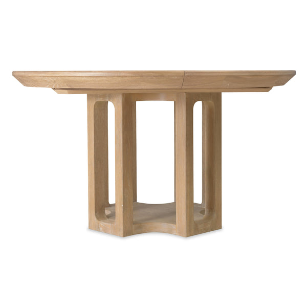  Hooker Furniture 6081-75201-82 Banyon Bay Round Dining Table with One 18-inch Leaf IMAGE 1