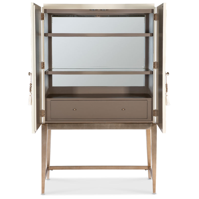  Hooker Furniture 628-50733-05 Melange Dream Weaver Bar Cabinet IMAGE 6