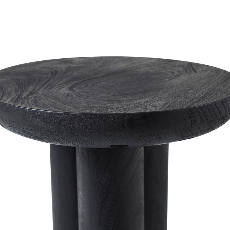  Renwil Quintin TA507 Accent Table IMAGE 2