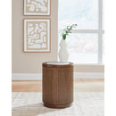  Signature Design by Ashley Hadonna End Table T658-6 IMAGE 3
